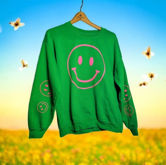 Green Sweatshirt sz XL with Pink Smiley Faces - Picture 1 of 4